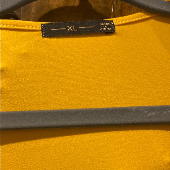 Elegant Yellow Dress - Picture 3 of 7